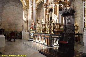 28 LA CATHEDRALE ET LE FORTERESSE DE L INCARNATION (95)